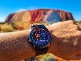 Gli smartwatch richiedono solo fino a 4.000 nit di picco per essere visibili anche nelle giornate più luminose, pertanto il valore aggiunto offerto dai 6.000 nit è discutibile.