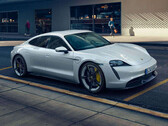 La Porsche Taycan Turbo S ha superato la Tesla Model S Plaid stabilendo un nuovo record sul giro sulla Nordschleife (Immagine: Porsche)