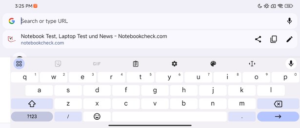 Tastiera sul display esterno, modalità orizzontale (Google Gboard)
