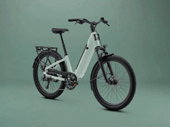 La e-bike Vida E+ EX è dotata di una batteria rimovibile da 700 Wh