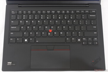 Il layout della tastiera ThinkPad è familiare, ma con piccole modifiche alle icone dei tasti funzione