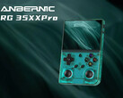 L'RG35XX Pro è essenzialmente un RG35XX Plus con joystick. (Fonte: Anbernic)