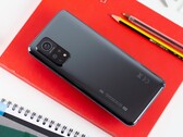 La serie Mi 10T non riceverà quasi sicuramente Android 13. (Fonte: NextPit)