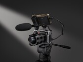 La Leica SL3-S supporta la registrazione esterna su SSD tramite la porta USB-C. (Fonte: Leica)
