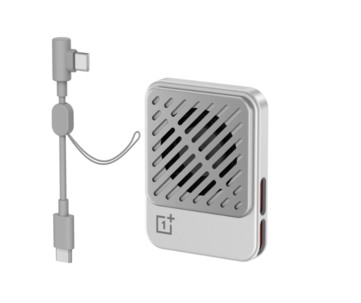 L’alimentazione avviene tramite USB-C fino a 5V e 0,7A, dal telefono, da un power bank o da un adattatore.