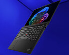 Il ThinkPad X1 Carbon Gen 14 di Lenovo pesa meno di 1 kg.