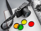 Grazie al suo sensore in bianco e nero, la Leica Q3 Monochrom può essere utilizzata anche con filtri colorati.