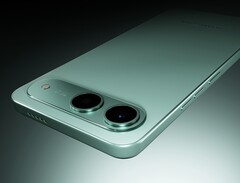 Una delle due fotocamere sul retro dello smartphone economico Tecno Spark Go è falsa, per qualsiasi motivo. (Fonte: Tecno)