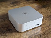 Il modello SEi13 condivide lo stesso design del GTi13 Ultra, ma in un pacchetto più piccolo e leggero (fonte: Notebookcheck)