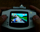 Non è necessario modificare un Game Boy Advance per far girare i giochi PlayStation. (Fonte: Rodrigo Alfonso)