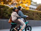 L'e-bike Veo Apollo è dotata di un motore a farfalla da 750 W che consente di raggiungere una velocità massima di 25 km/h. (Fonte: Veo)
