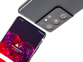 Anche il Galaxy S21 Ultra con un SoC Exynos ha lottato nei nostri test di durata della batteria. (Fonte: NotebookCheck)