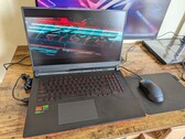 Recensione del portatile Asus ROG Strix Scar 17 G733PY: Intel non è più il re