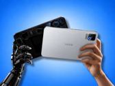 iQOO Pad Ultra con custodia antiscivolo
