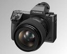 La nuova GFX100 II e l'obiettivo GF 55 mm f/1.7 (Fonte: Fujifilm)