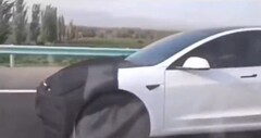 Prototipo Tesla Model 3 Highland Project. (Fonte: via @DriveTeslaca)