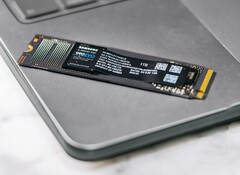 Gli SSD potrebbero diventare molto più costosi nei prossimi mesi (Fonte: Samsung Memory)