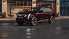 La nuova Escalade IQ arriverà con una pesante batteria da 200 kWh (immagine: Cadillac)