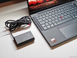 adattatore di alimentazione da 65 watt