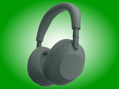 Un concept delle WH-1000XM6 con finitura verde.
