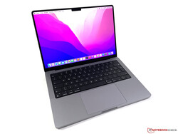 Nella recensione: Apple MacBook Pro 14 M1 Pro 2021 Entry