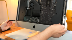 L&#039;iMac da 21,5 pollici può essere aggiornato, ma non facilmente. (Fonte: Luke Miani)