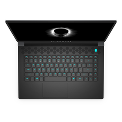 Alcuni laptop Alienware m15 R5 hanno riportato un numero ridotto di core CUDA per la GPU RTX 3070 Laptop. (Fonte: Alienware)