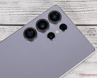 Non ci sono indicazioni che Samsung abbia intenzione di sostituire l'ISOCELL HP2 utilizzato in Galaxy S25 Ultra. (Fonte: Notebookcheck)