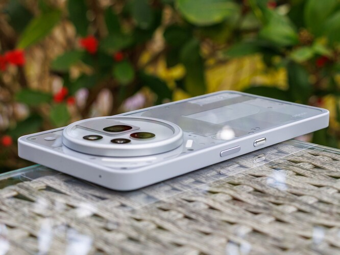 Modulo fotocamera Nothing Phone (3a) Pro (fonte: Notebookcheck)
