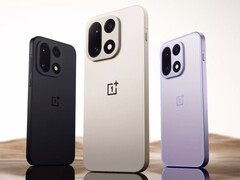 OnePlus offre la sua ultima ammiraglia in tre colori e cinque opzioni di memoria. (Fonte: OnePlus)