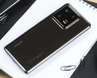 Lo Xiaomi 14 Pro sarà offerto in una speciale versione in titanio. (Fonte: NextPit)