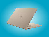 Lo Zenbook A16, dotato di processore Snapdragon X, è notevolmente più economico rispetto al modello gemello dotato di processore Snapdragon X2.