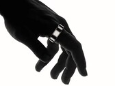 Lo Smart Ring Active Plus di boAt offre le consuete funzioni di anello intelligente ad un prezzo particolarmente conveniente. (Fonte: boAt)