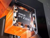 L'AMD Ryzen 9 7950X è stato testato su Cinebench R23 (immagine via AMD)