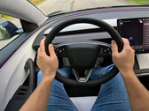 La recensione della Model 3 Highland testa i livelli di rumorosità dell'abitacolo (immagine: AutoTopNL)