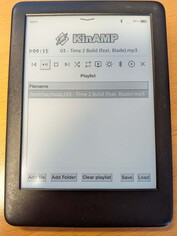 KinAmp è un lettore MP3 per il suo Kindle che può essere utilizzato con cuffie bluetooth (Fonte immagine: Notebookcheck)