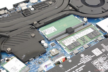 2 slot SODIMM accessibili