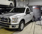 Ford F-150 in mostra al laboratorio NVFEL (immagine: EPA)