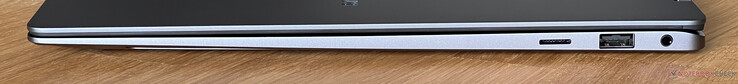A destra: lettore di schede microSD, USB-A 3.2 Gen.1 (5 Gbit/s), jack audio da 3,5 mm