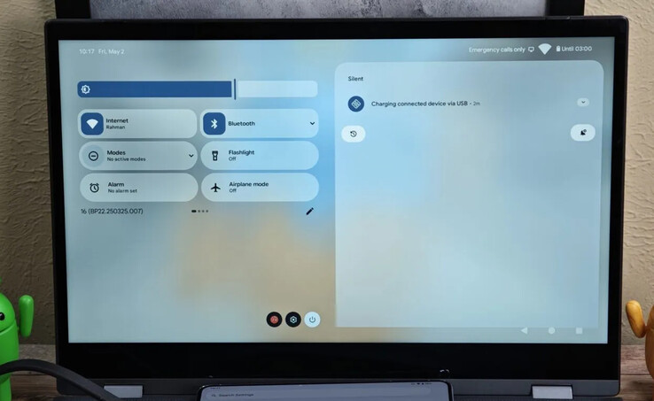 Il Desktop View di Google sembra riprendere gli elementi dell'interfaccia utente utilizzati nei seres Pixel Tablet e Pixel Fold. (Fonte: Autorità Andorid)