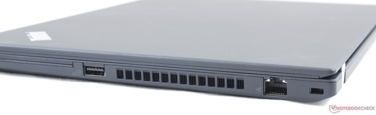 Lato Destro: lettore schede opzionale, USB 3.1 Type-A, RJ-45 gigabit Ethernet, Kensington Lock