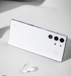 Il Nubia RedMagic 10 Pro+. (Fonte immagine: Nubia)