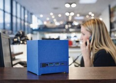 Il nuovo mini PC Kubb Essential di Bleujour è disponibile in una varietà di colori divertenti.