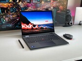 Recensione di Lenovo ThinkPad T14s 2-in-1 Gen1 - Il nuovo convertibile per il business solleva delle domande