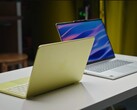 L’Apple MacBook Neo pesa 2,7 libbre (1,23 kg), mentre il Lenovo IdeaPad Slim 5x pesa 3,3 libbre (1,48 kg).
