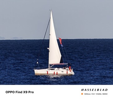 Oppo Find X9 Pro: zoom 40x con obiettivo esterno.