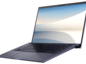 Recensione Asus ExpertBook B9 Laptop: la Tiger Lake offre una decente spinta nelle prestazioni considerando il peso ultra-mobile estremamente ridotto.