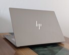 Il nuovo OmniBook Ultra 14 è dotato di un display OLED aggiornato a 120 Hz al posto dell'originale IPS a 60 Hz