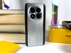 Xiaomi Poco M8 Pro 5G esegue HyperOS 2.0 con l'eliminazione degli annunci in-app, ma Xiaomi offre anche un blocco degli annunci