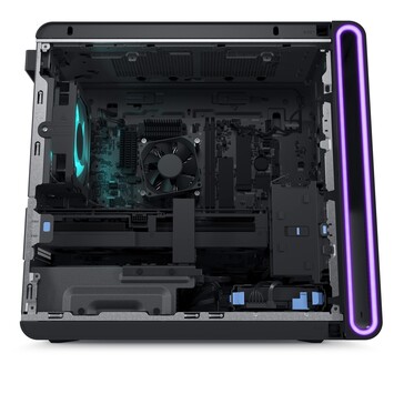 Alienware Autora R16 con radiatore ad aria (immagine via Dell)